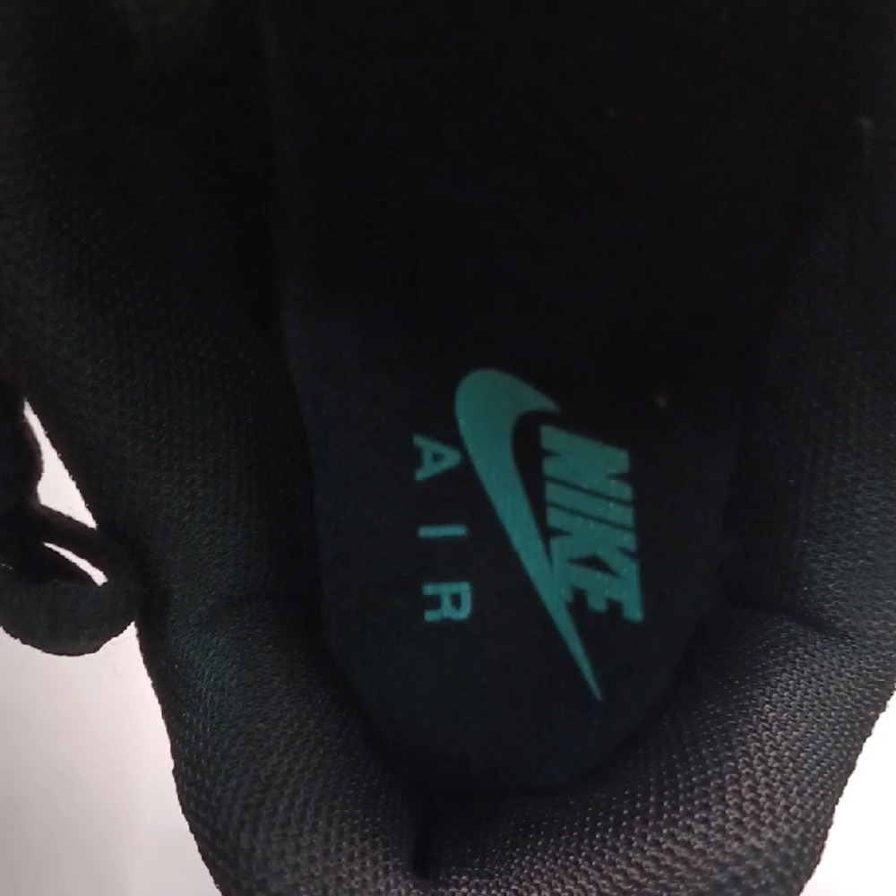 NEW Nike Air Max Plus TN-Black/Spirograph Sneakers Men Size 12 US FB3351-001 - Picture 11 of 12